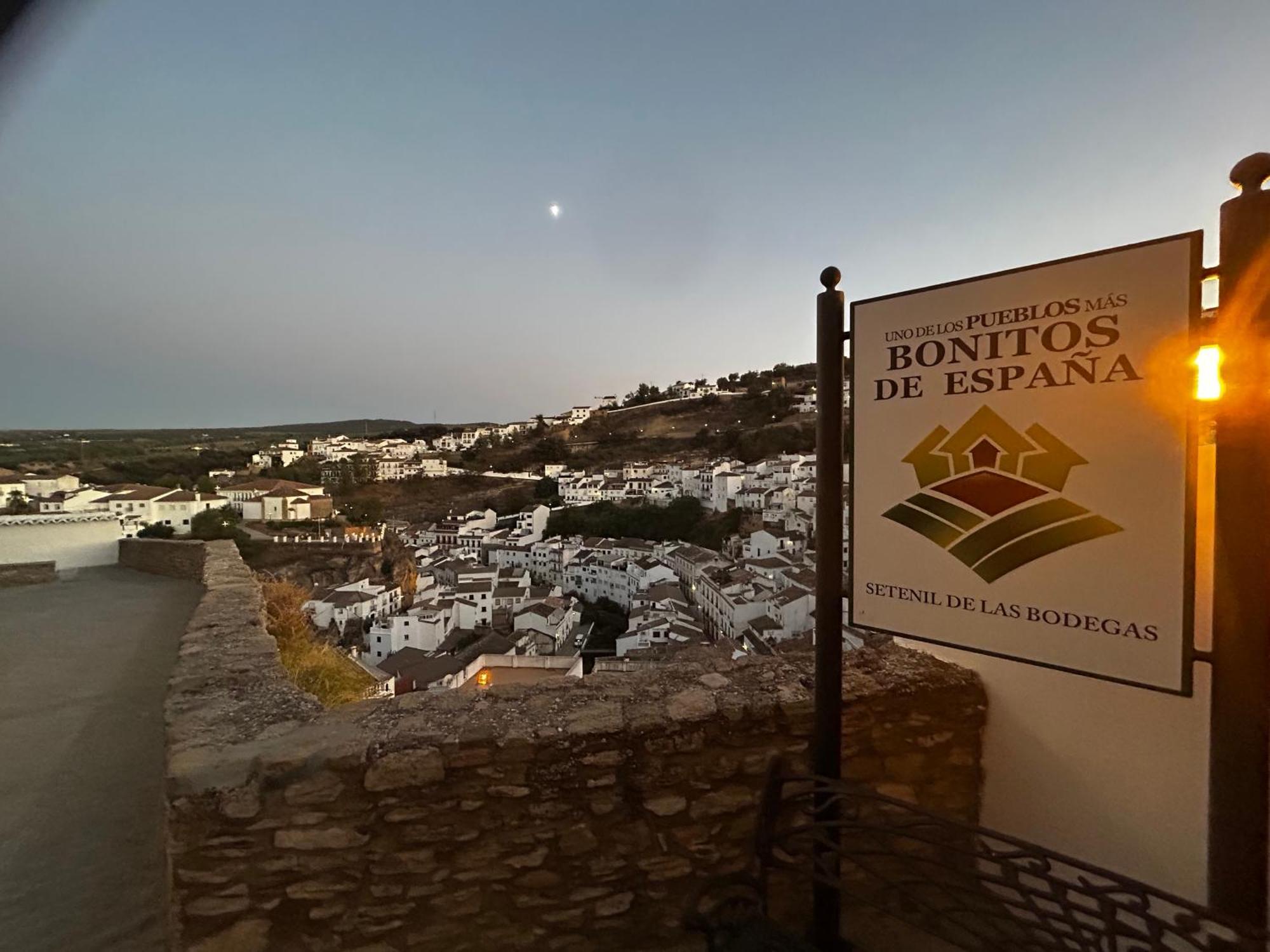 Apartamento El Patio. Setenil De Las Bodegas Quarto foto